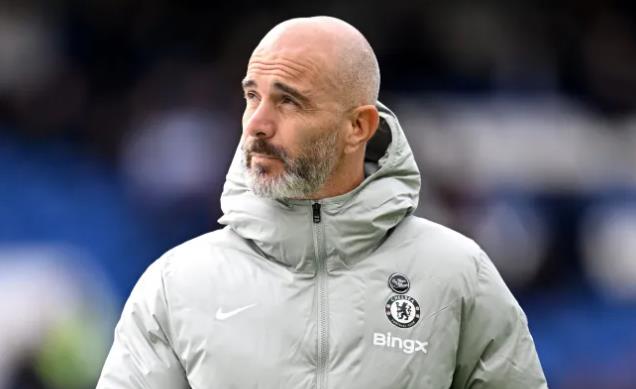 HLV Enzo Maresca tiet lo nhieu cau thu Chelsea khong khoe manh.