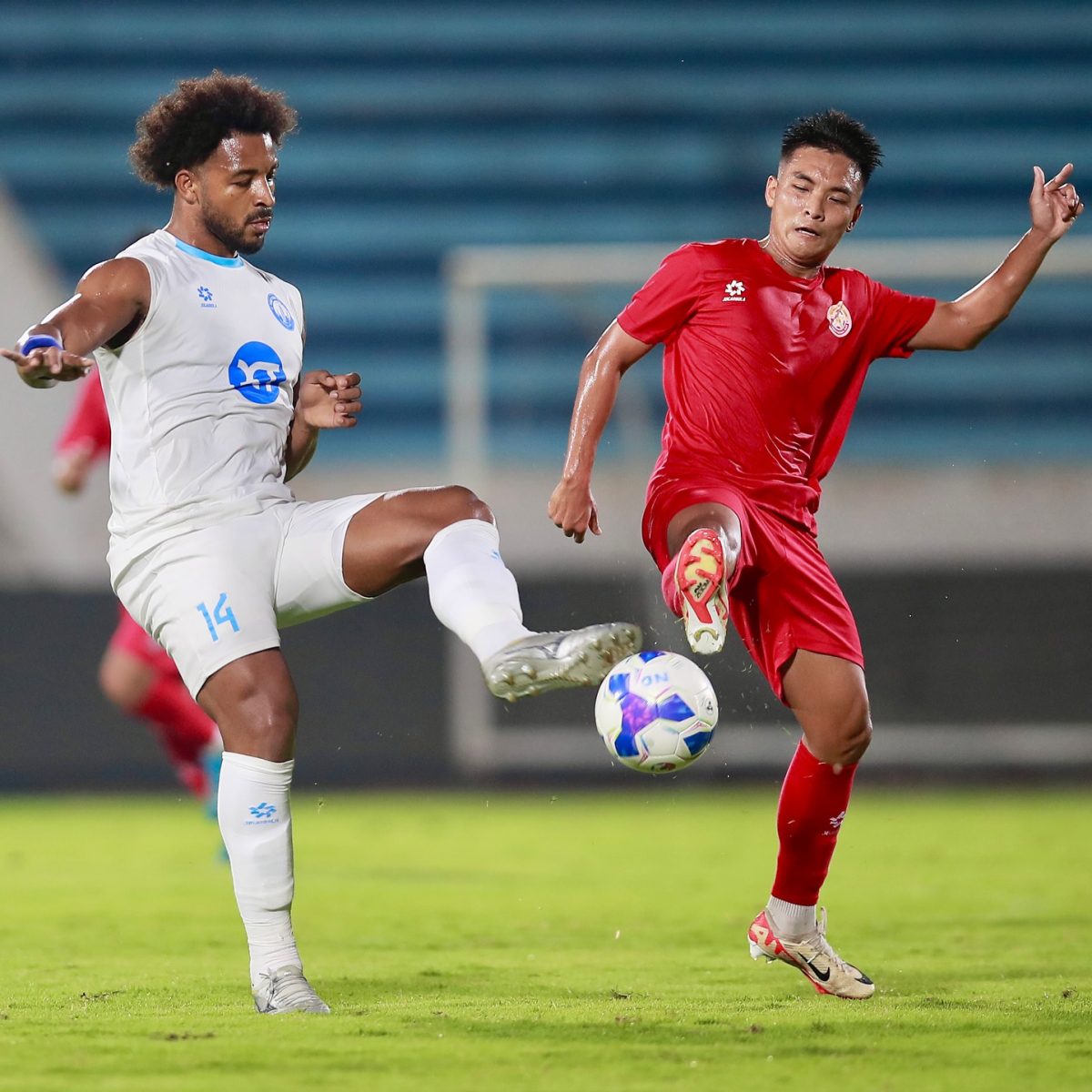 Khi nào Xuân Son tái xuất VLeague 1