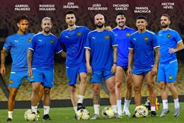 Vì sao 7 cầu thủ nhập tịch Malaysia khó thoát án phạt FIFA?