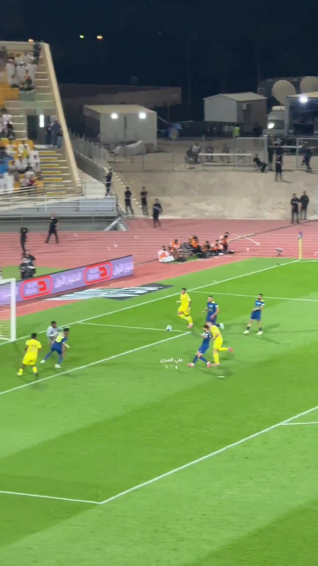 Ronaldo ghi bàn thứ 950