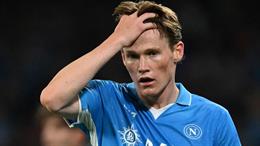 HLV Conte tiết lộ lý do McTominay sa sút tại Napoli